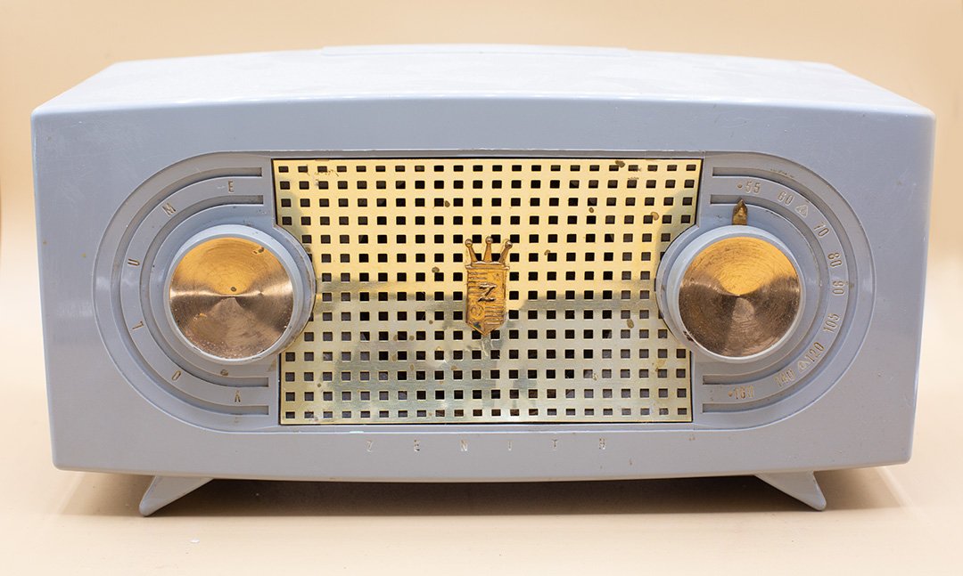 Zenith Bluetooth Radio 1960s — Memory Den Vintage Mall